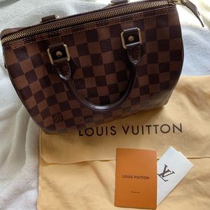 Louis Vuitton Speedy 25